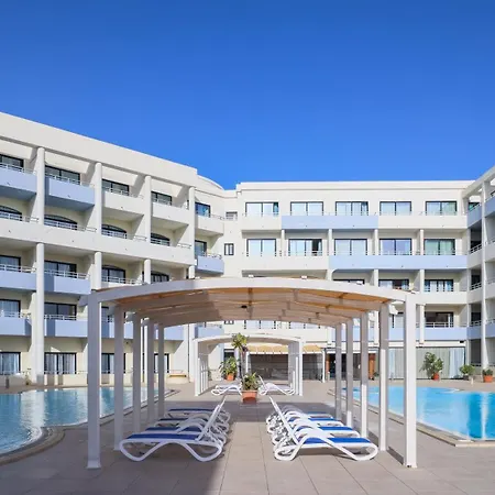 אתר נופש Riviera - Adults Only 4*