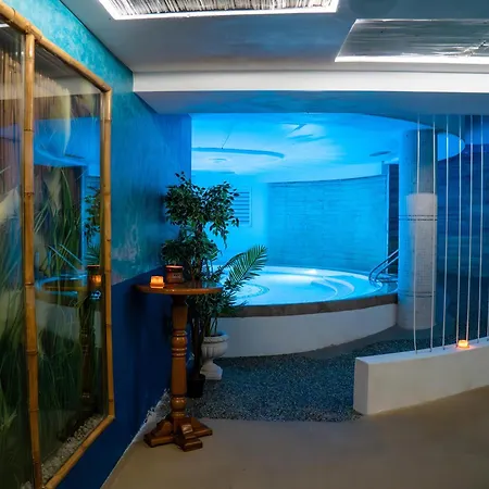 Station touristique Riviera - Adults Only 4*