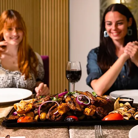 Riviera - Adults Only 멜리에하